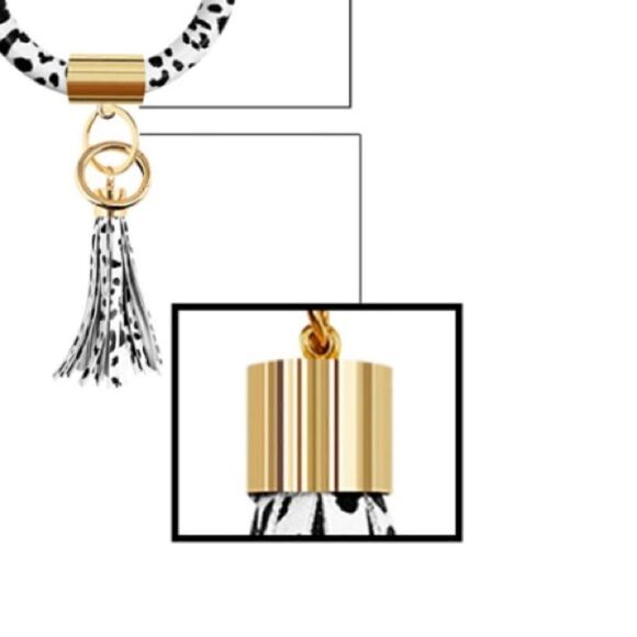 Cow print key ring bracelet - Picture 3 of 4